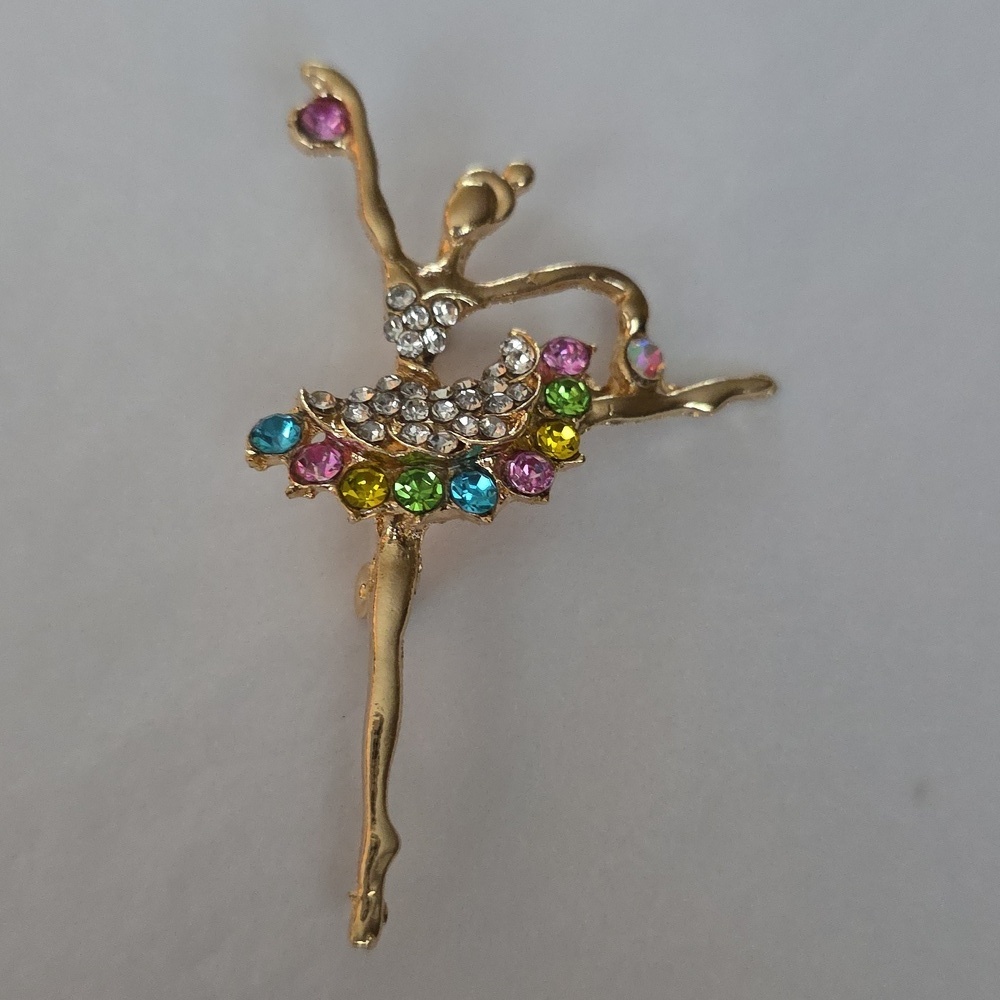 BALLERINA Gemstone and Pearl   Brooch